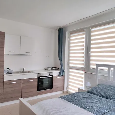 Szandra Apartmanhaz Gyenesdiás Exterior photo