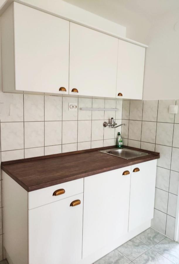 Apartment Szandra Apartmanhaz